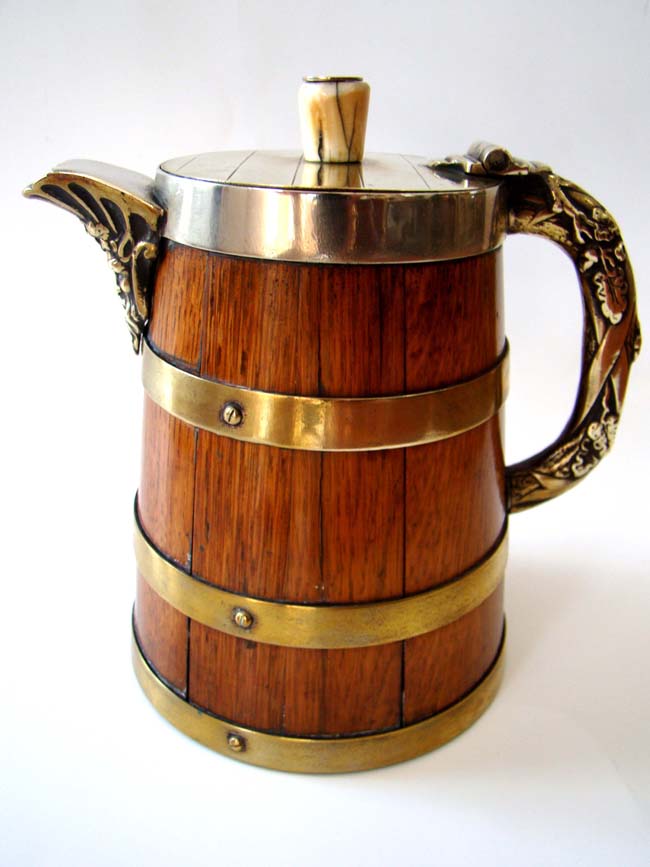 A Victorian brass bound oak Beer Tankard circa 1870 — image 2